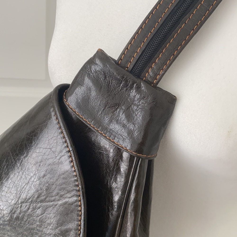 Leather Backpack - Picture 5 of 8